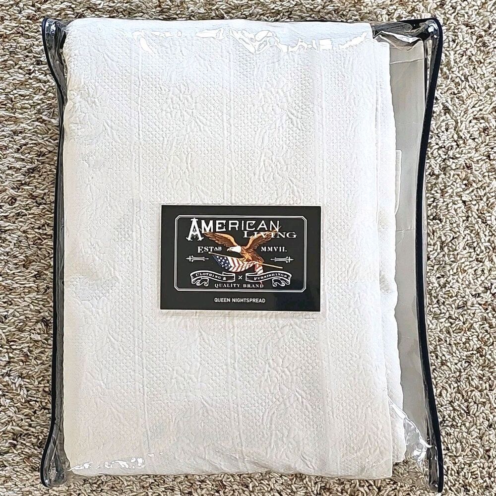 American Living Ralph Lauren Village Garden White Matelasse Queen Bedspread